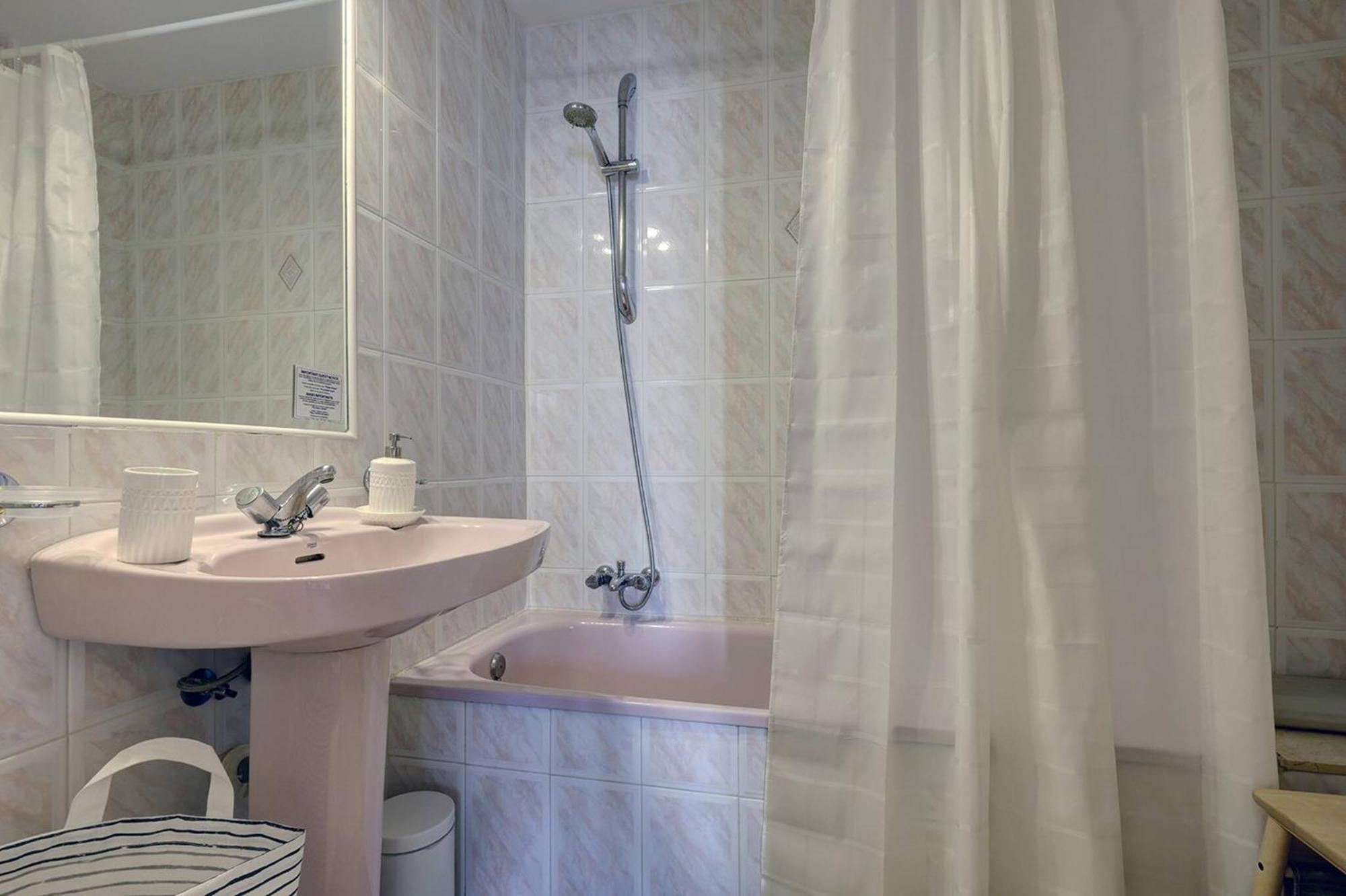 053 - Two Bed Mijas Golf Apartment In Popular Matchroom Golf Club ฟูเอนฮิโรลา ภายนอก รูปภาพ